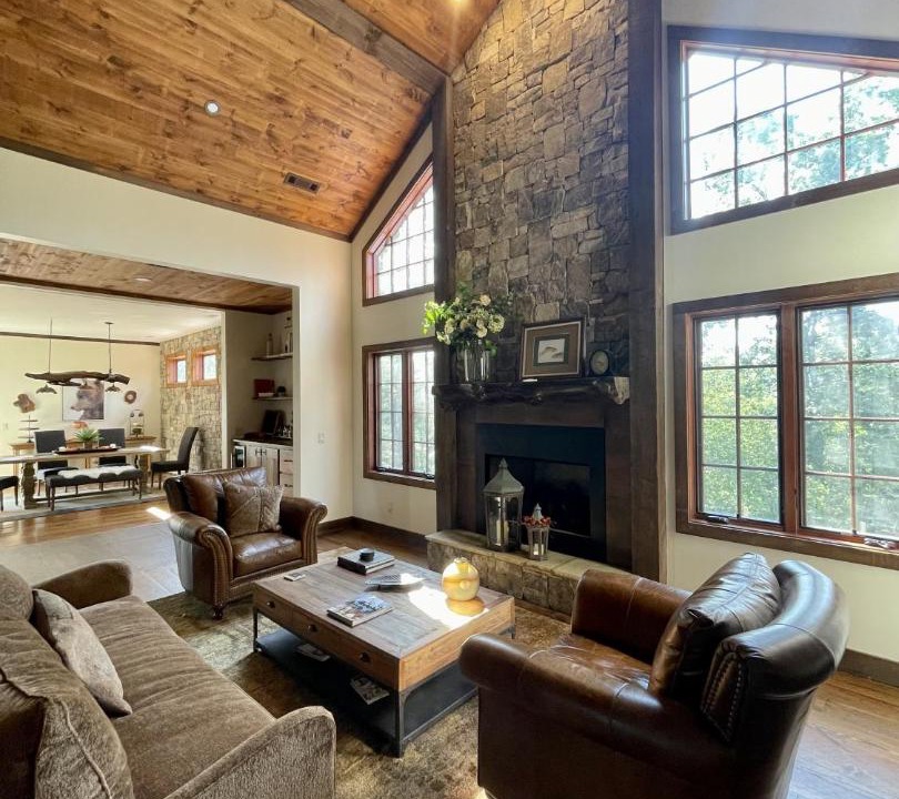 Photo of Livingroom in Blue Ridge