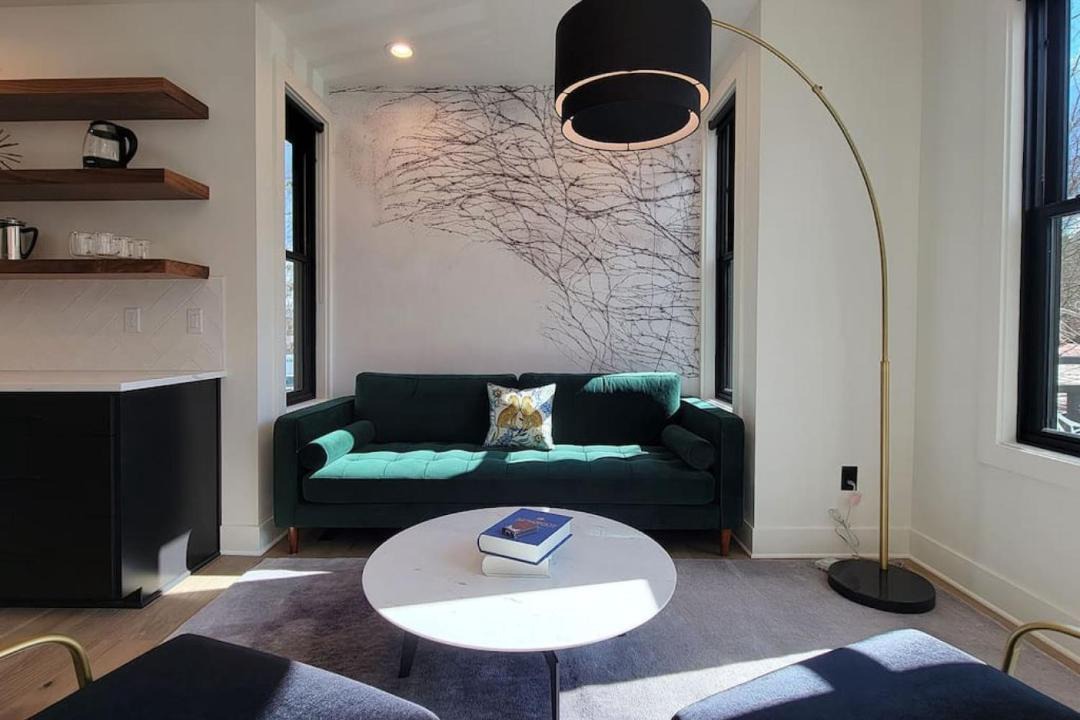 Photo of Livingroom in Jacksonville