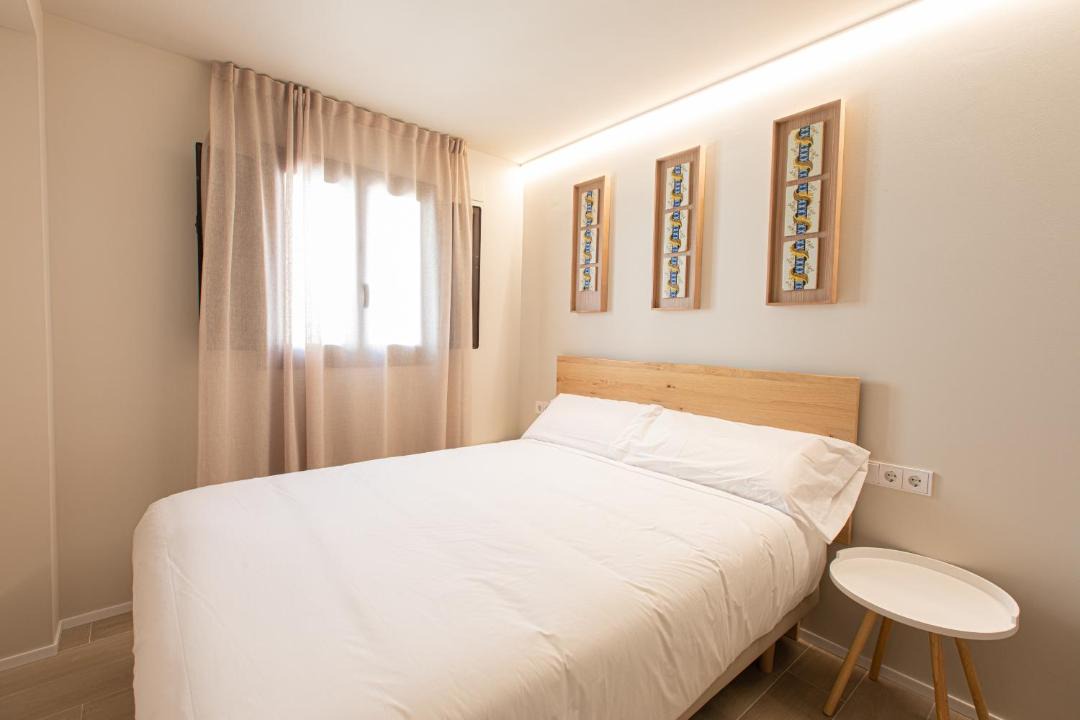 Photo of Bedroom in Tivenys
