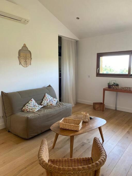 Photo of Livingroom in Tabanac