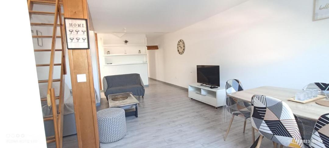 Photo of Livingroom in Denain