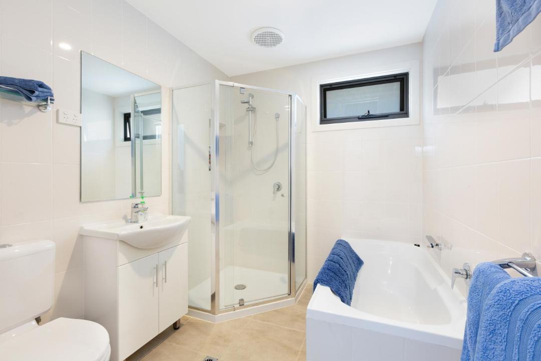 Photo of Bathroom in Seacombe Gardens