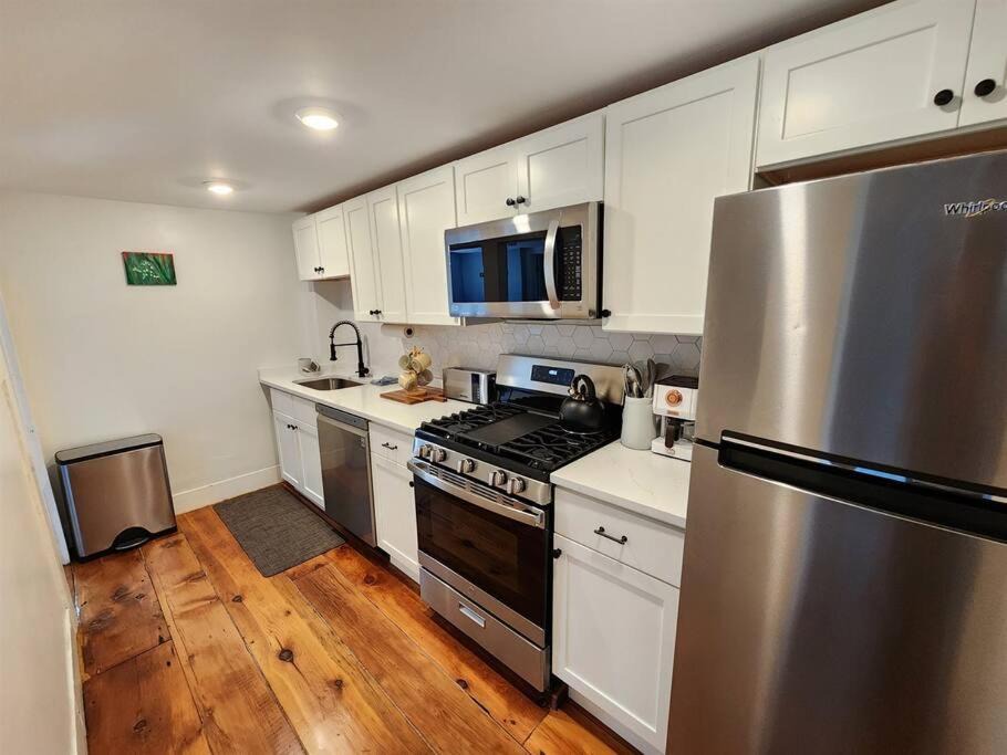 Photo of Others in Marblehead