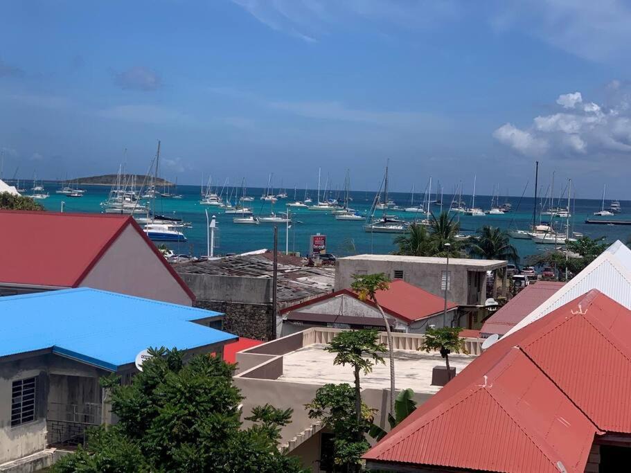 Photo of Others in Marigot