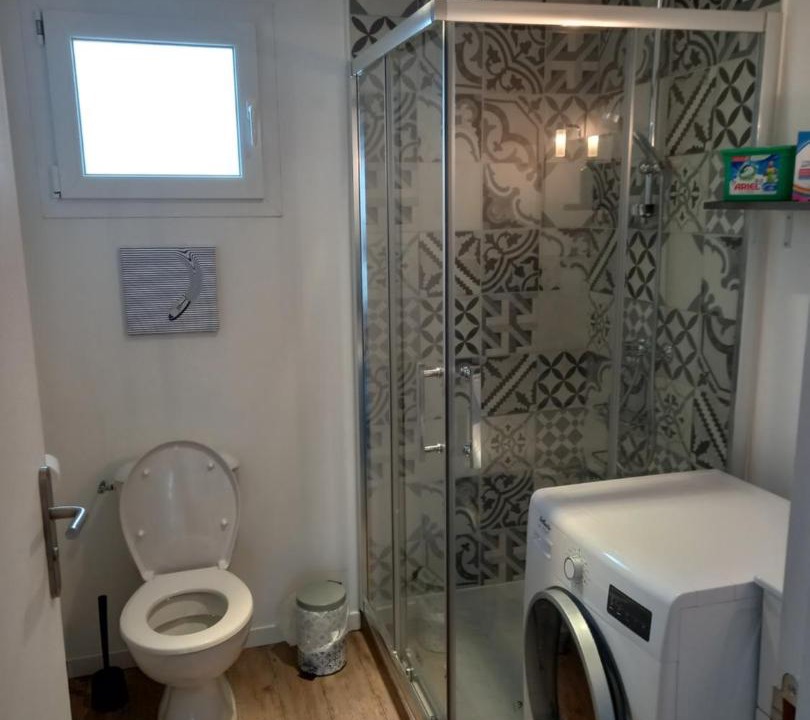 Photo of Bathroom in Le Relecq-Kerhuon