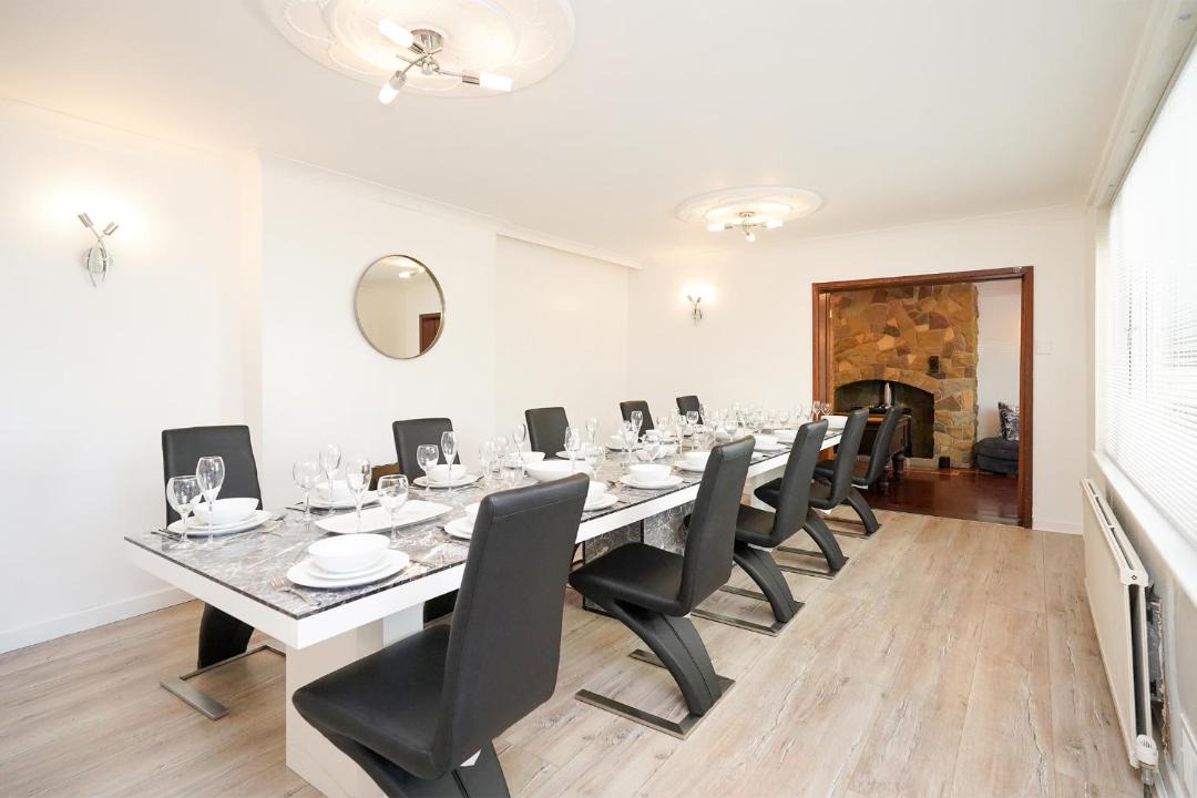 Photo of Livingroom in Ridgeway