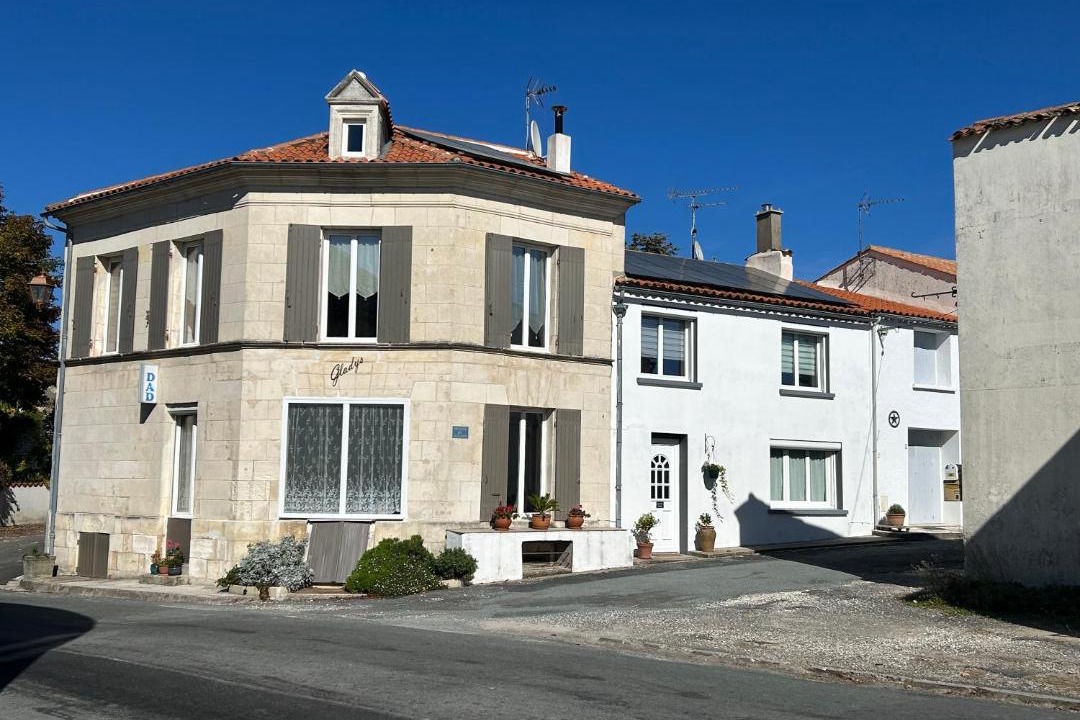 Photo of Others in Chenac-Saint-Seurin-d'Uzet