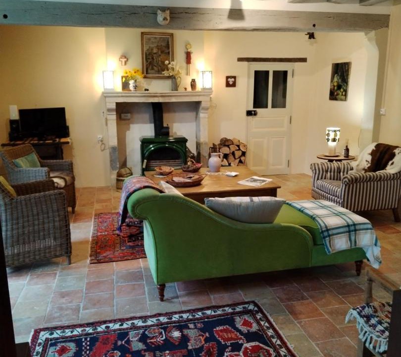 Photo of Others in Montbizot