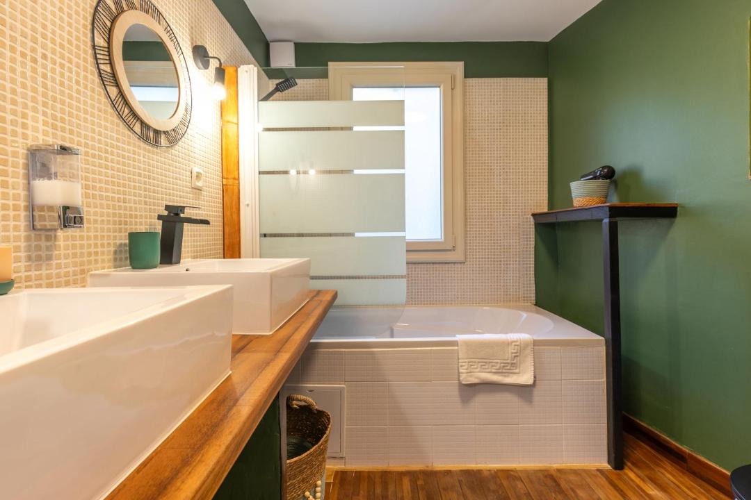 Photo of Bathroom in Amboise