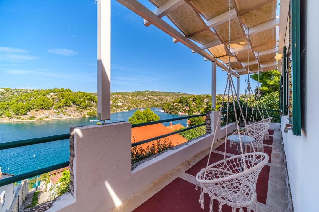 Photo of Patio Balcony in Cove Makarac (Milna)