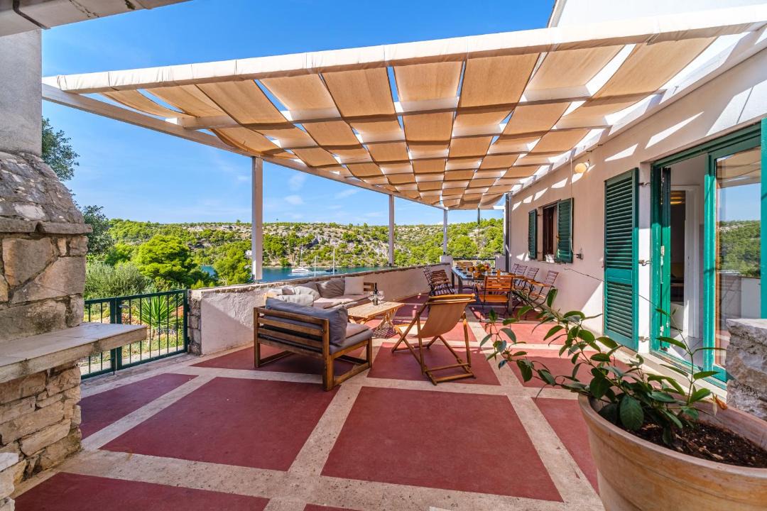 Photo of Patio Balcony in Cove Makarac (Milna)