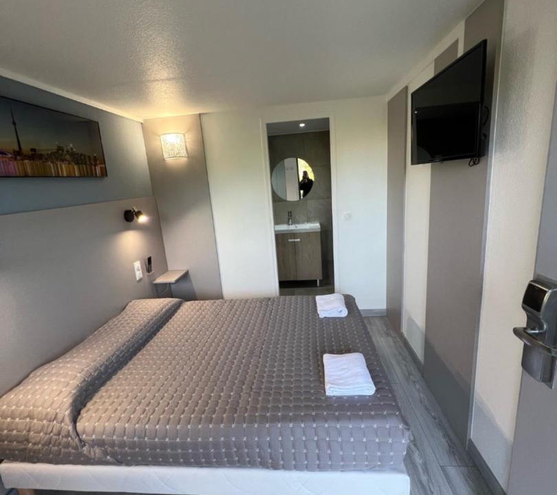 Photo of Bedroom in Saint-Witz