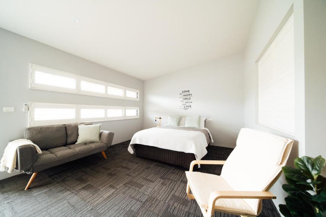 Photo of Others in Curlewis