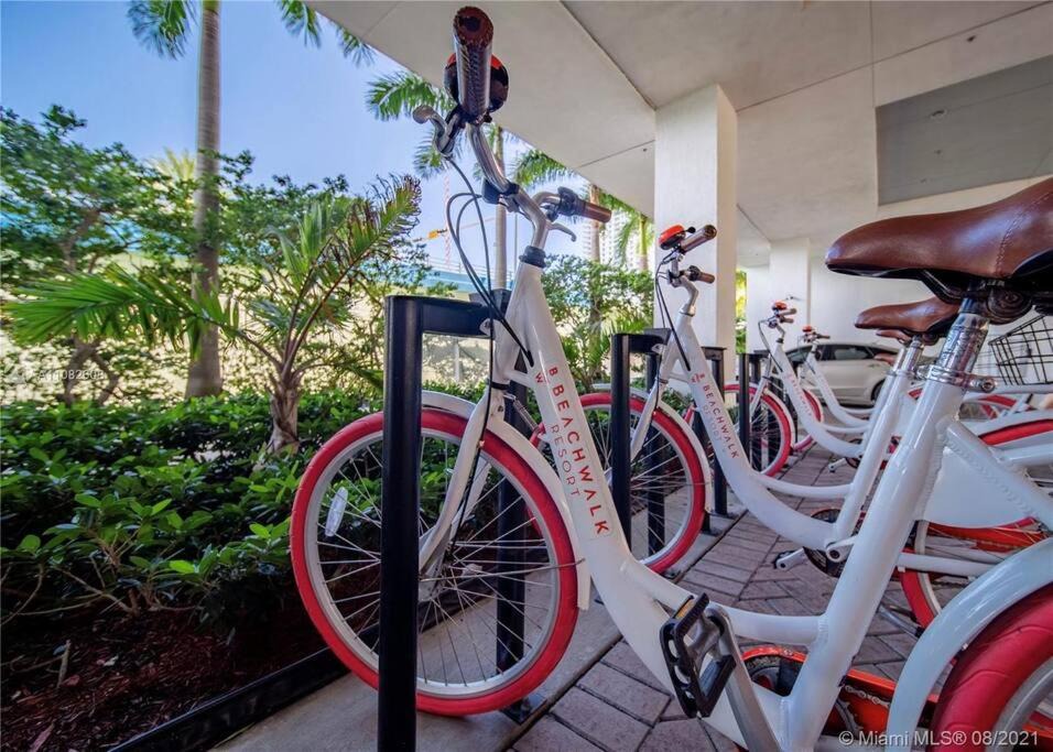 Photo of Patio Balcony in Hallandale Beach
