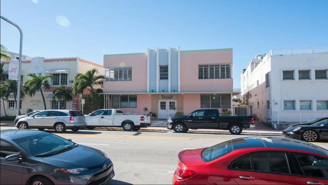 Photo of Others in South Beach