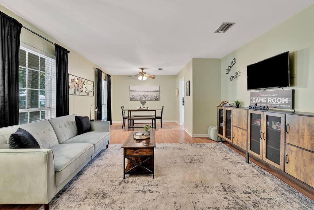 Photo of Livingroom in Shreveport