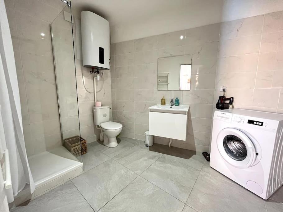 Photo of Bathroom in Bourg-de-Peage