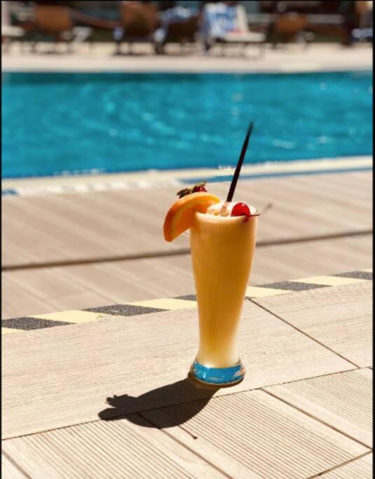 Photo of Outdoor in Hallandale Beach