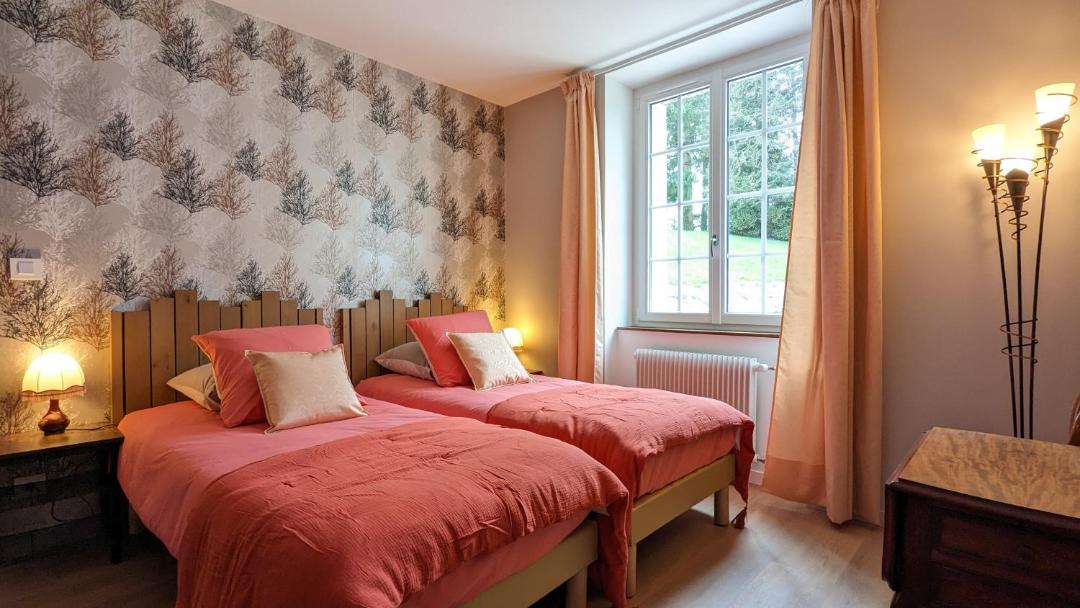 Photo of Bedroom in Pont-et-Massene
