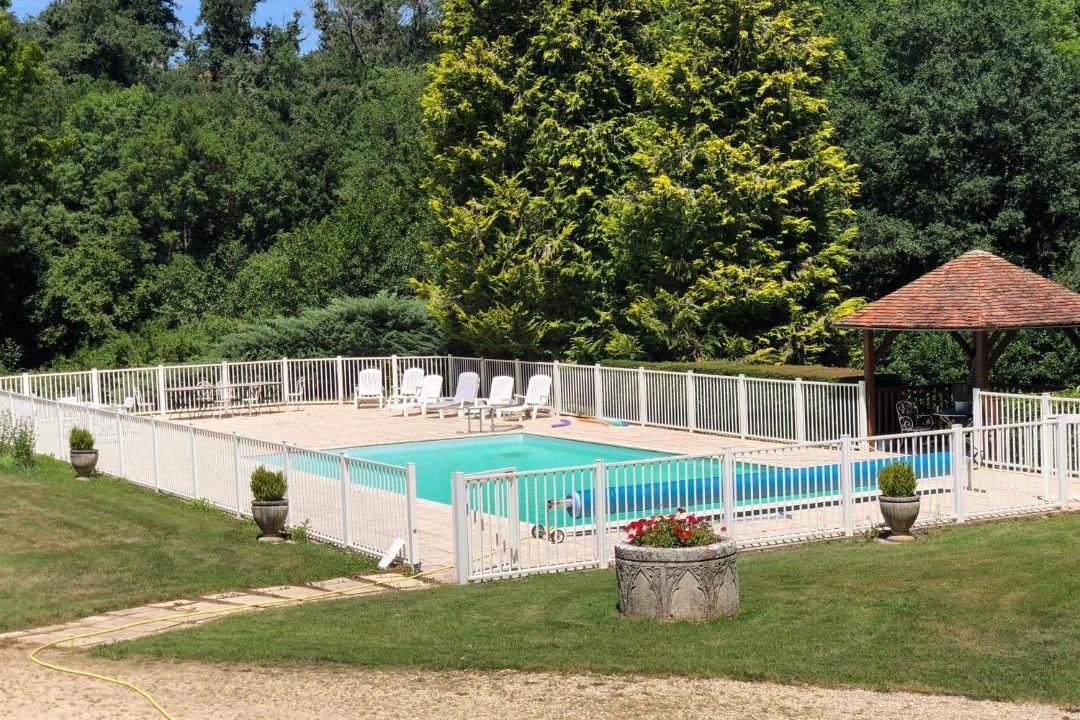 Photo of Others in Pont-et-Massene