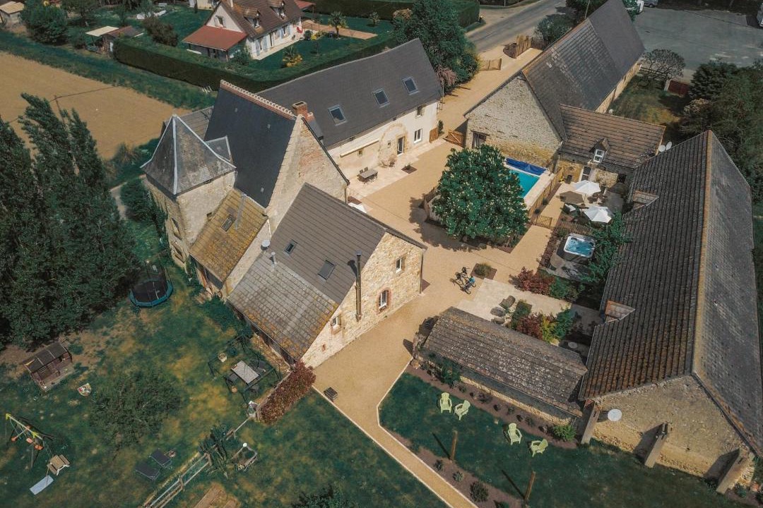 Photo of Others in Thenioux