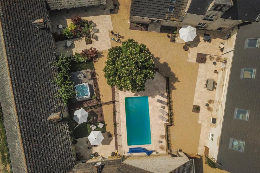 Photo of Others in Thenioux