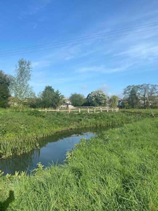 Photo of Others in Mere