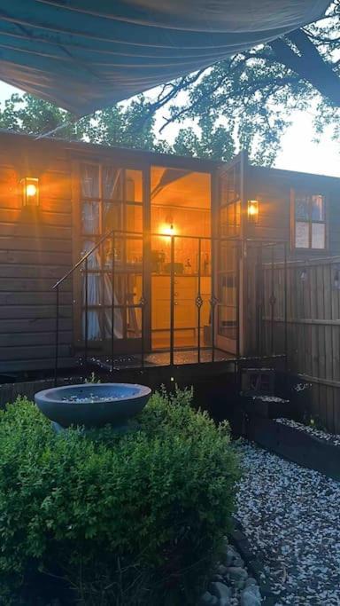 Photo of Others in Mere