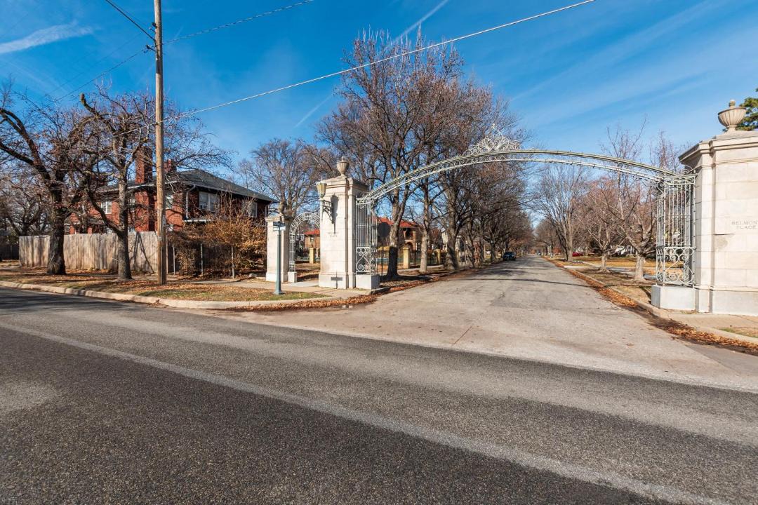 Photo of Buildings in College Hill