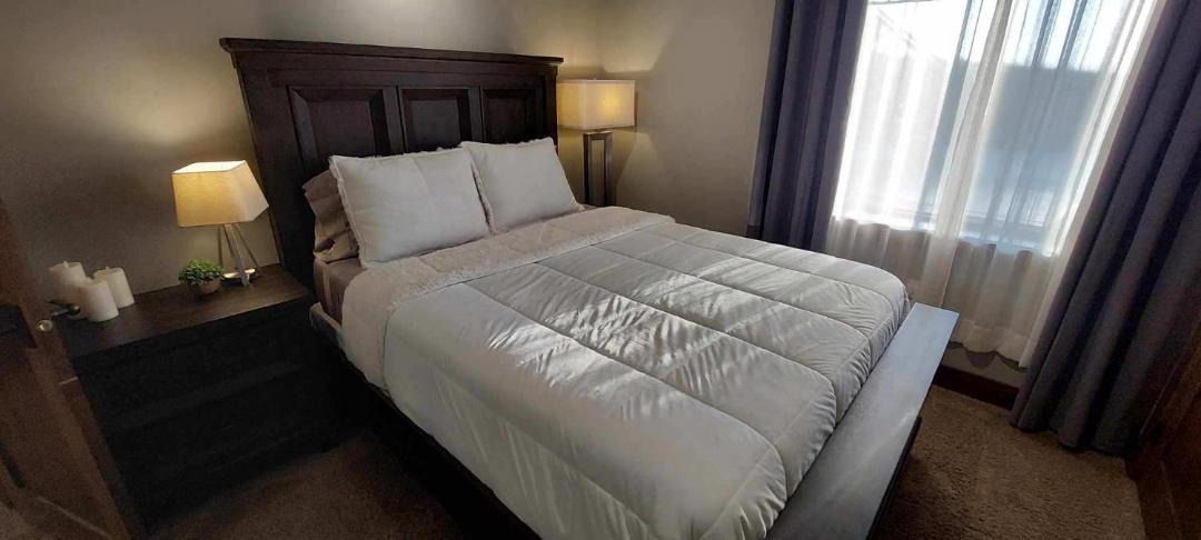 Photo of Bedroom in Colbert