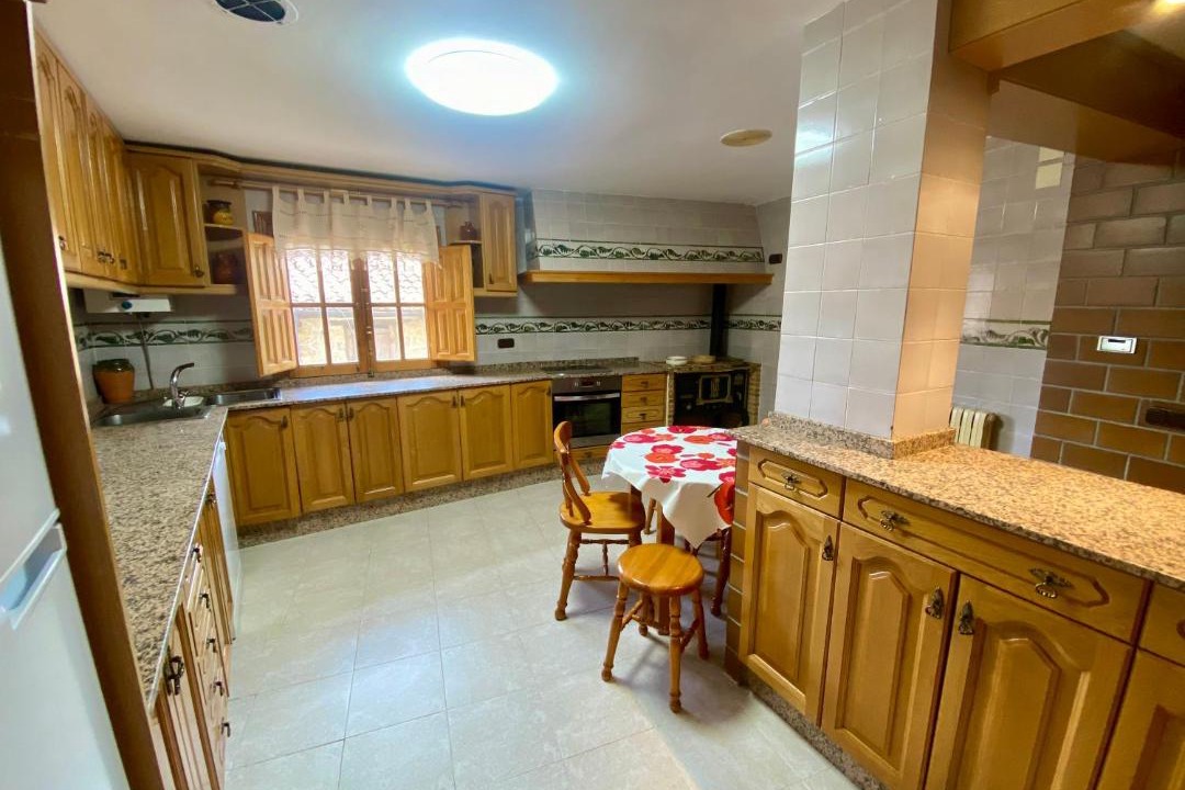 Photo of Kitchen in Tramacastilla