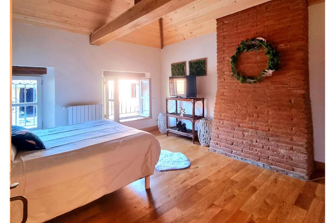 Photo of Bedroom in Montech