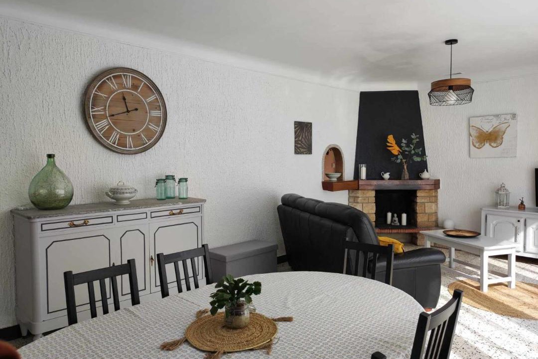 Photo of Livingroom in Avallon