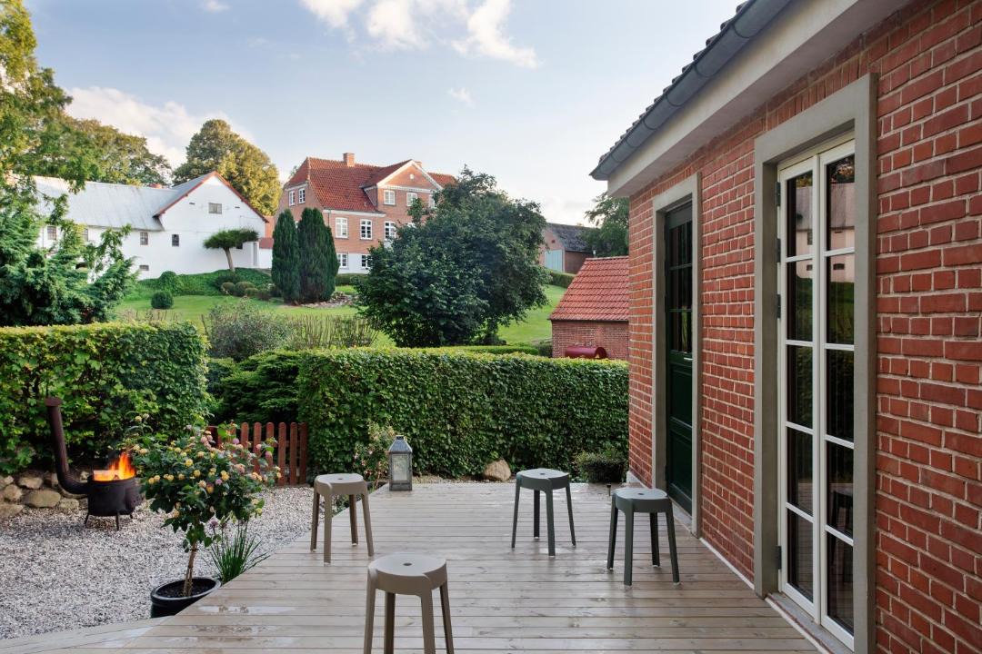 Photo of Others in Napstjaert