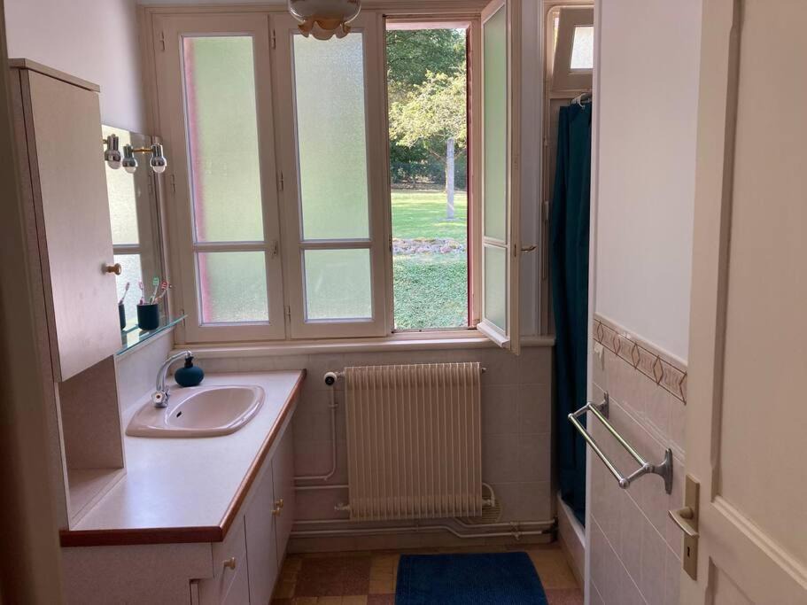 Photo of Bathroom in Montigny-le-Chartif