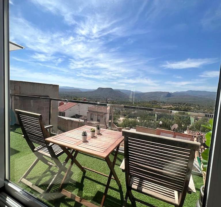 Photo of Patio Balcony in Losa del Obispo