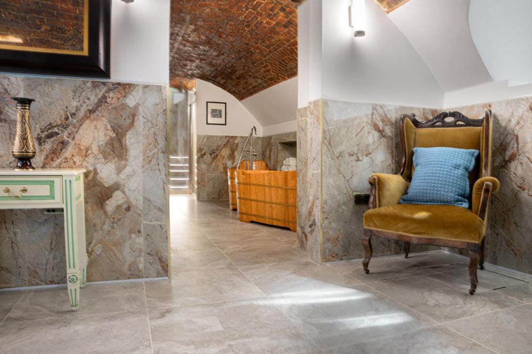 Photo of Others in Horton