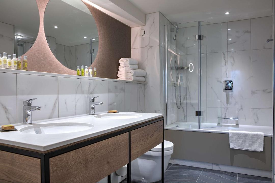 Photo of Bathroom in Borehamwood