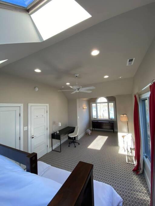 Photo of Livingroom in Mount Holly