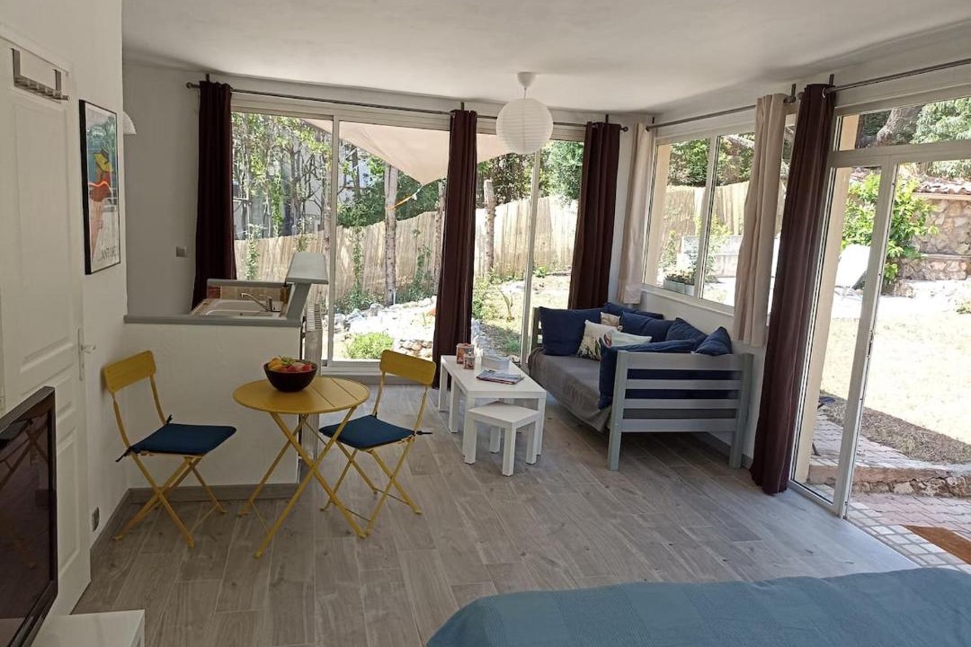 Photo of Others in Biot