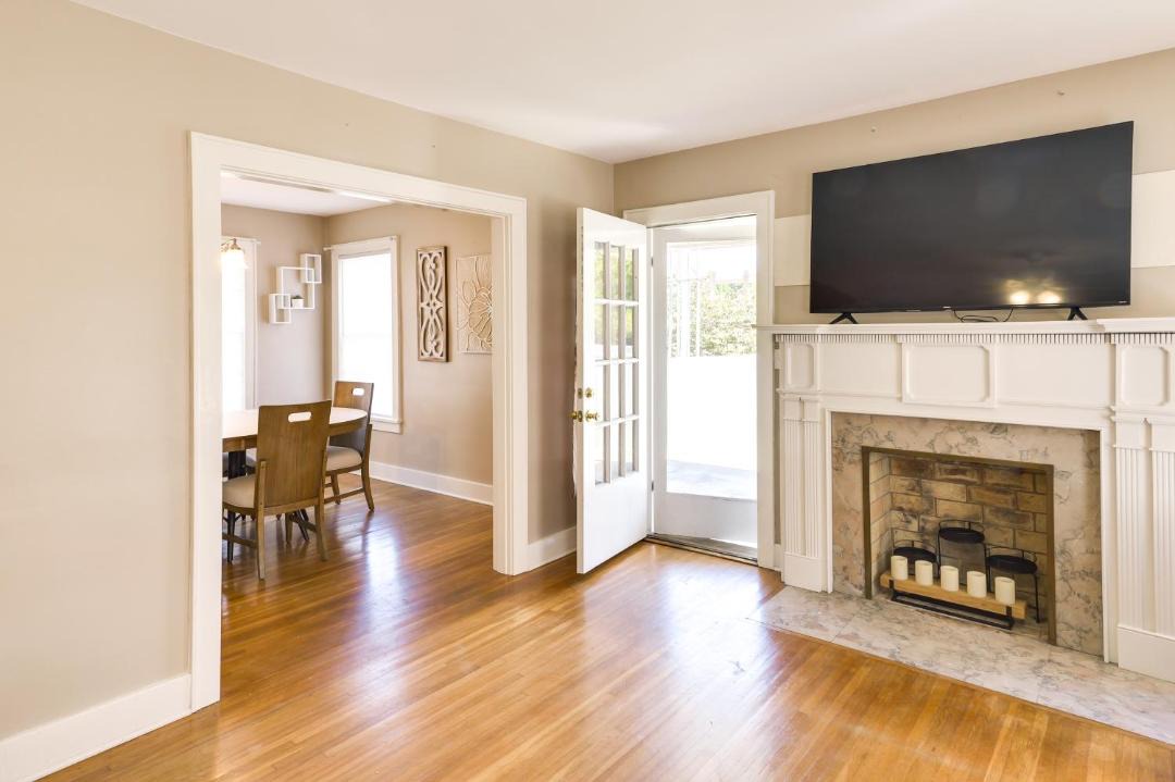 Photo of Livingroom in Tullahoma