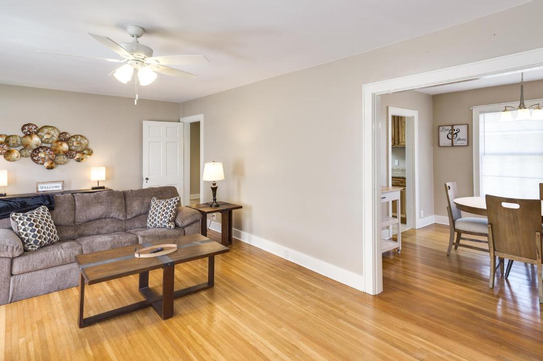 Photo of Livingroom in Tullahoma