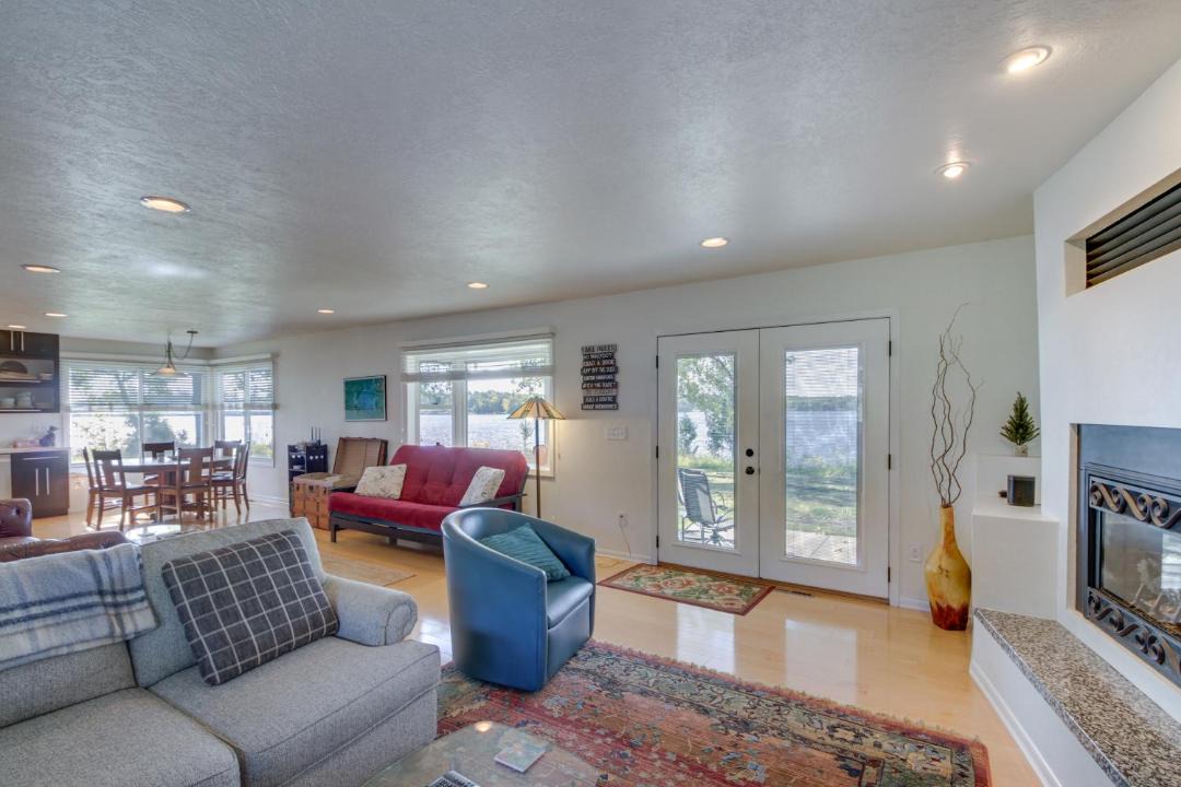 Photo of Livingroom in Walker