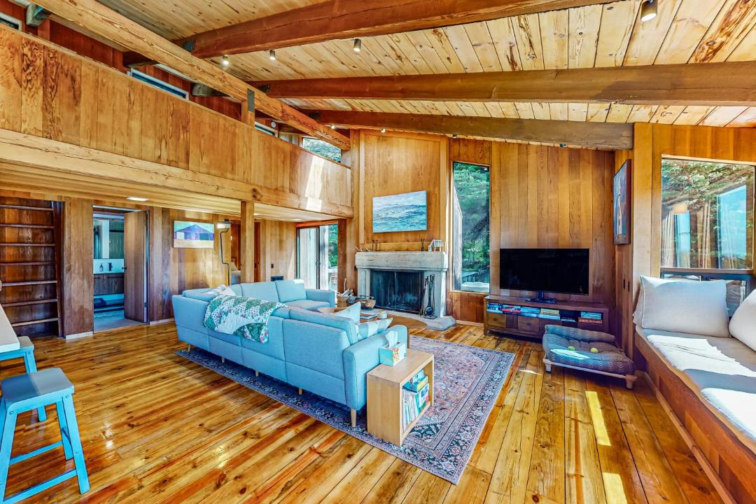 Photo of Livingroom in Sea Ranch