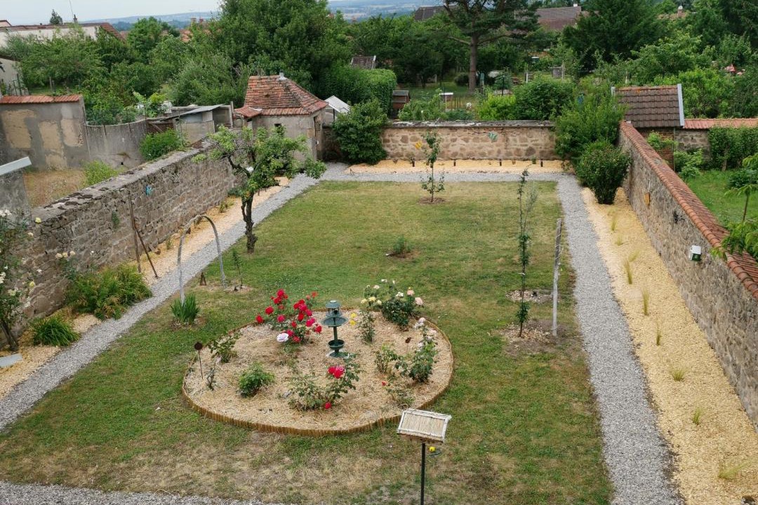 Photo of Others in Montmarault