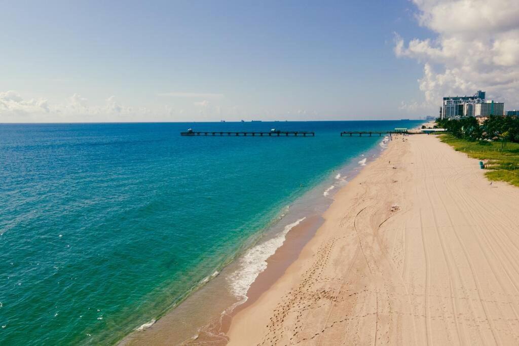 Photo of Others in Lauderdale-by-the-Sea