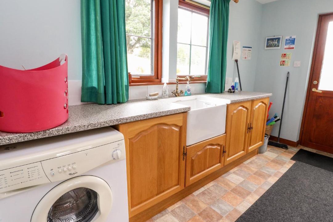 Photo of Others in Newtonmore