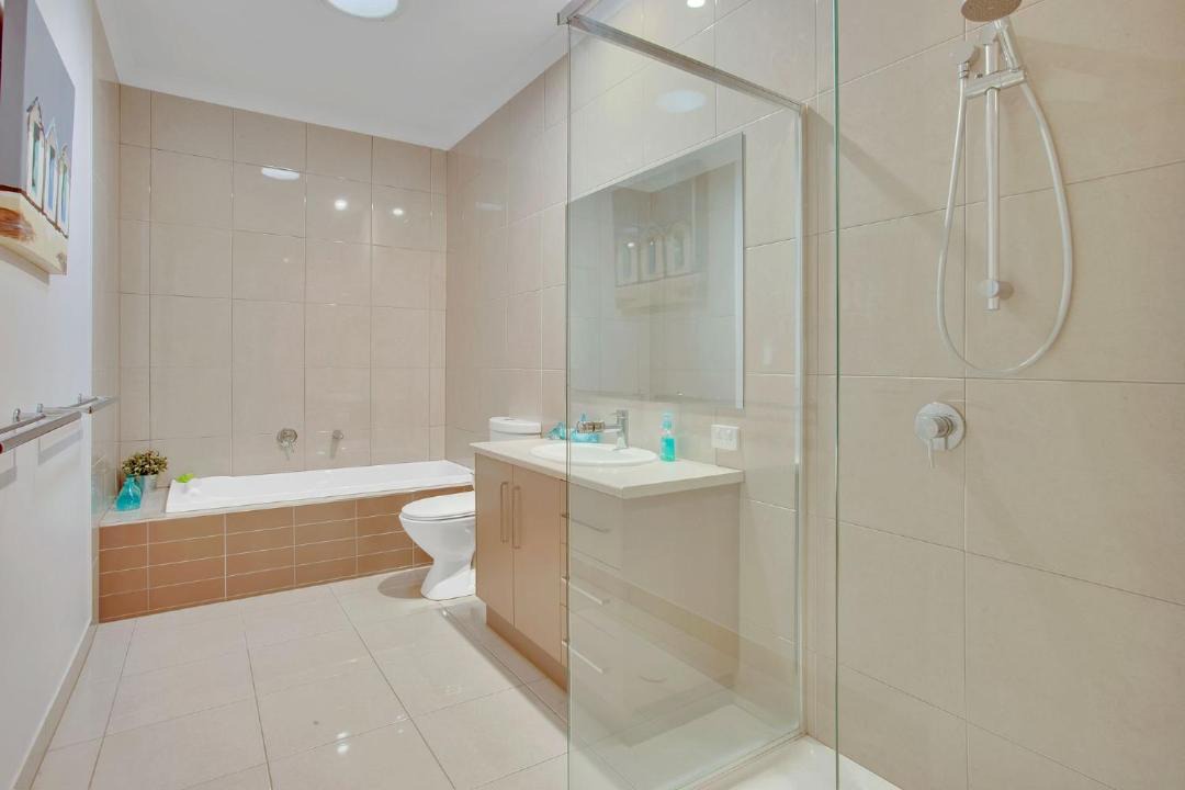 Photo of Bathroom in Yarrawonga
