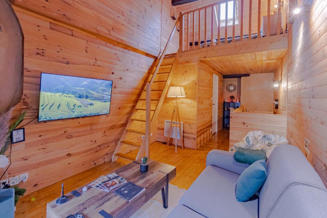 Photo of Livingroom in Saint-Pardoux-la-Riviere