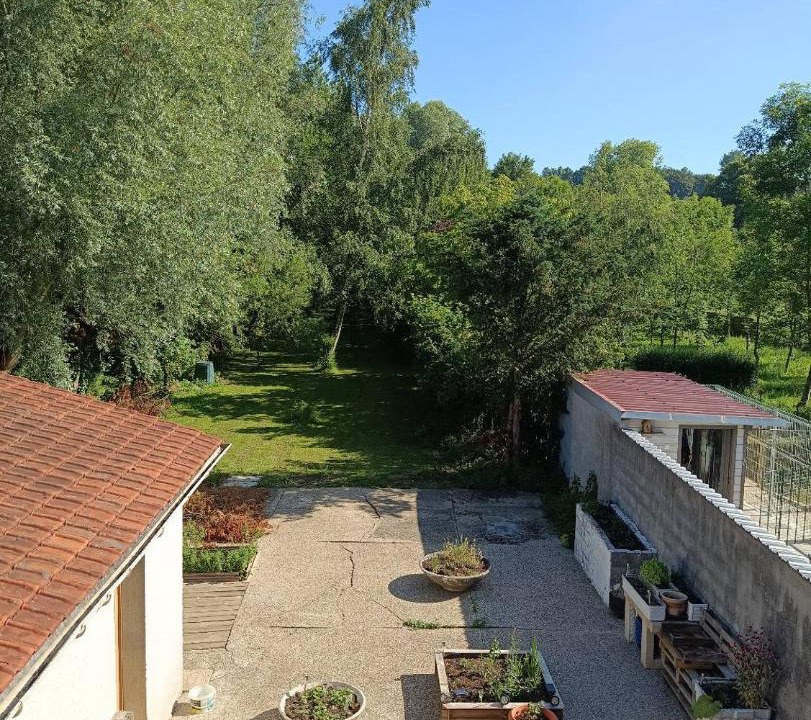 Photo of Others in Fruges